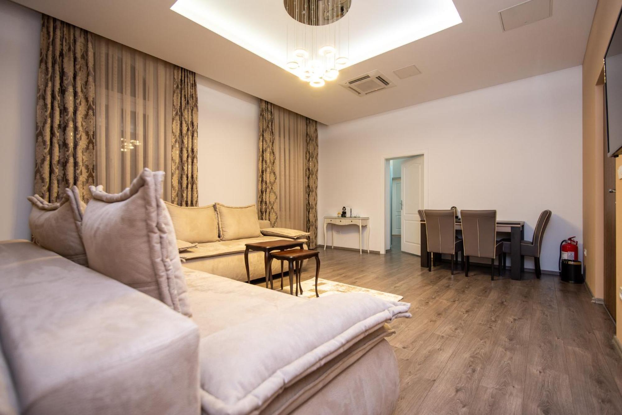 Main Street Suites Sarajevo Eksteriør bilde